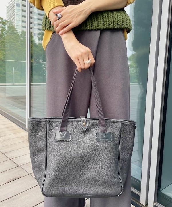 おのすさんの「BEAMS WOMEN｜NEW ERA / 別注 MLB メルトン 930 キャップ」を使ったコーディネート