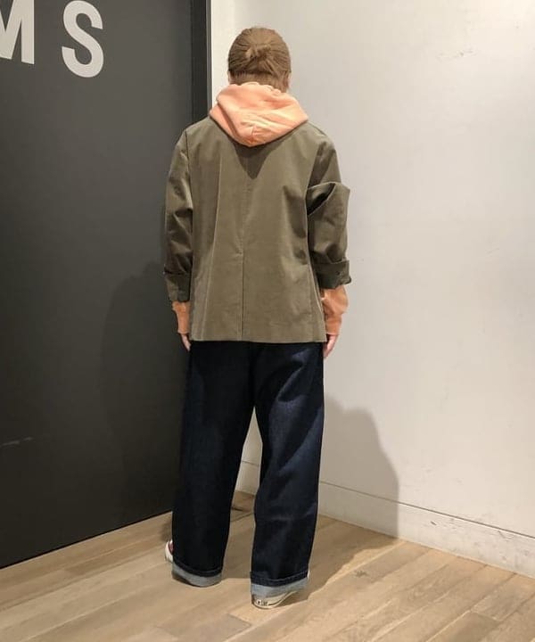 おはぎ(萩原)さんの「BEAMS WOMEN｜Champion / 別注 フーデッド  スウェット」を使ったコーディネート
