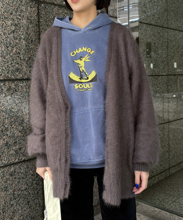 吉田 花さんの「BEAMS WOMEN｜カット コーデュロイ バイカー ショーツ」を使ったコーディネート