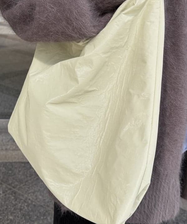 吉田 花さんの「BEAMS WOMEN｜カット コーデュロイ バイカー ショーツ」を使ったコーディネート