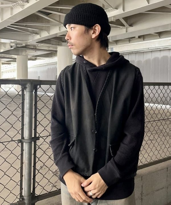 槙山 賢斗さんの「BEAMS WOMEN｜【別注】Lee / WIDE FADE BAGGY JEANS」を使ったコーディネート