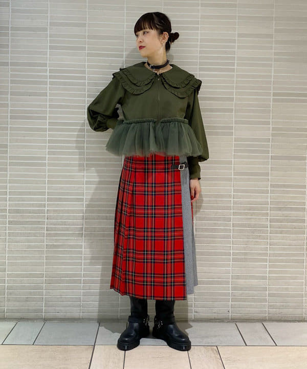 りかちょび/岸本梨佳さんの「BEAMS WOMEN｜チェック 切り替え キルト スカート」を使ったコーディネート