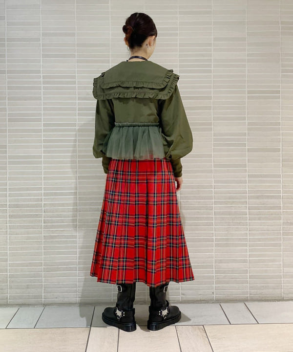 りかちょび/岸本梨佳さんの「BEAMS WOMEN｜チェック 切り替え キルト スカート」を使ったコーディネート