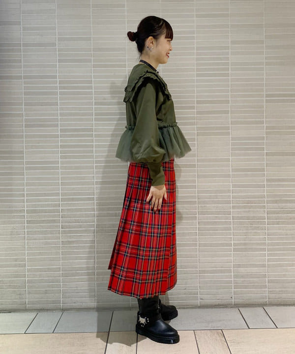りかちょび/岸本梨佳さんの「BEAMS WOMEN｜チェック 切り替え キルト スカート」を使ったコーディネート
