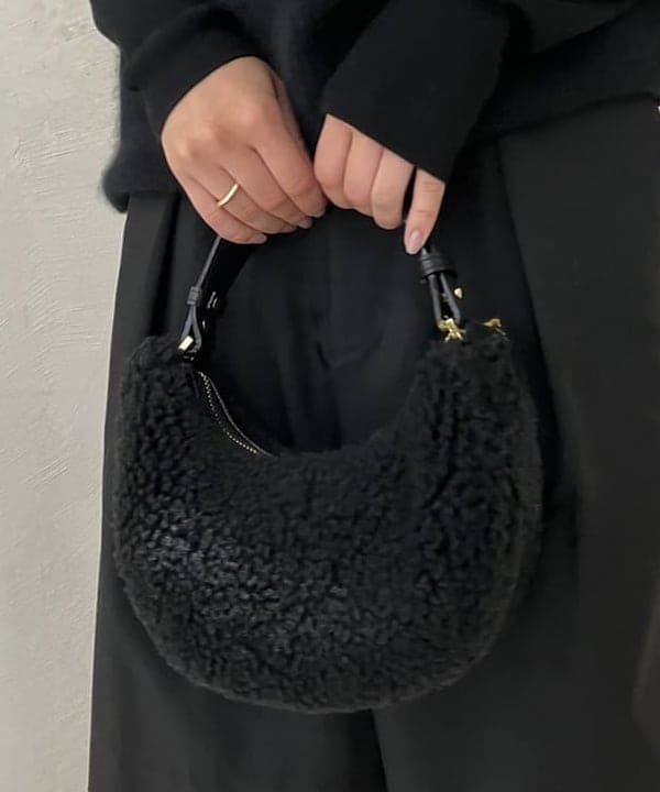 野村 美紅さんの「BEAMS WOMEN｜」を使ったコーディネート