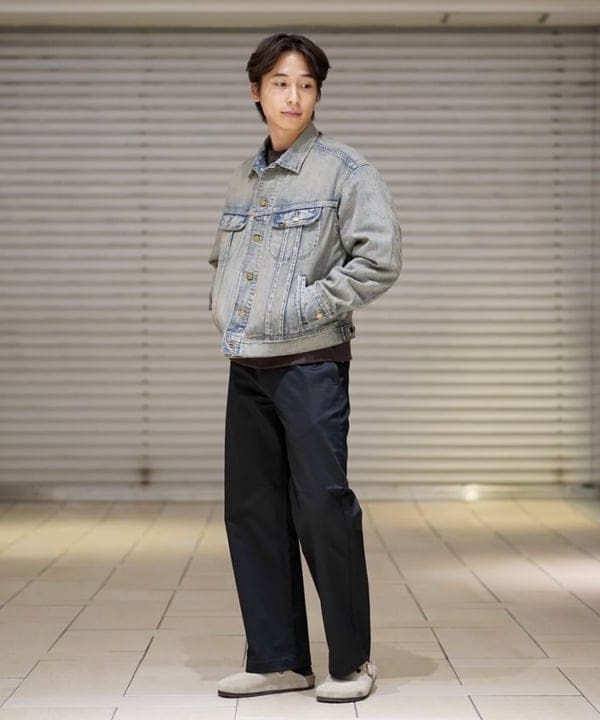 Kellyさんの「BEAMS WOMEN｜【別注】Dickies / ワイド チノ パンツ」を使ったコーディネート