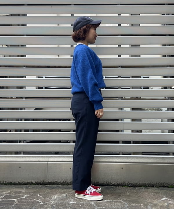 まつむさんの「BEAMS WOMEN｜BEAMS BOY / ポリエステル ウール シンチ バック スラックス」を使ったコーディネート