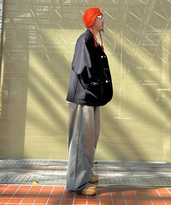 石郷岡 稜さんの「【別注】Lee / WIDE FADE BAGGY JEANS」を使ったコーディネート