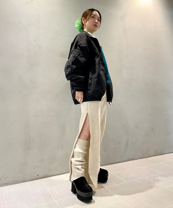 カタヤマ アヤさんの「BEAMS WOMEN｜THE NORTH FACE / エンライドトラックジャケット」を使ったコーディネート