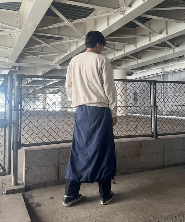 川崎 駿希さんの「BEAMS WOMEN｜Gramicci × BEAMS BOY / 別注 バルーン スカート」を使ったコーディネート