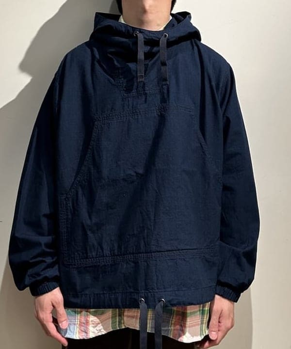 及川 晃さんの「BEAMS WOMEN｜BEAMS PLUS / MIL Smock Indigo Rip Stop」を使ったコーディネート