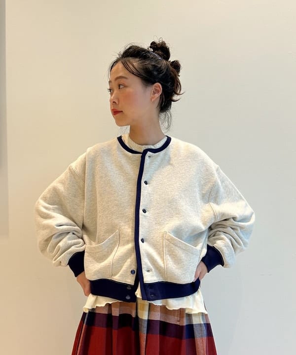 清水 彩乃さんの「BEAMS WOMEN｜リップストップ デタッチ スリーブ ライナー」を使ったコーディネート