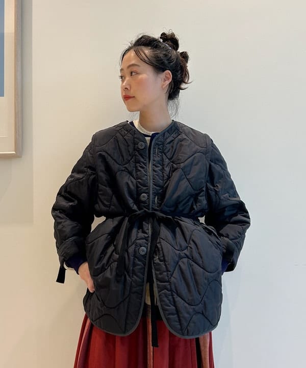 清水 彩乃さんの「BEAMS WOMEN｜リップストップ デタッチ スリーブ ライナー」を使ったコーディネート