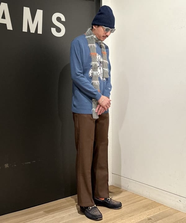 及川 晃さんの「BEAMS WOMEN｜スパンコール ラメ ビーニー」を使ったコーディネート