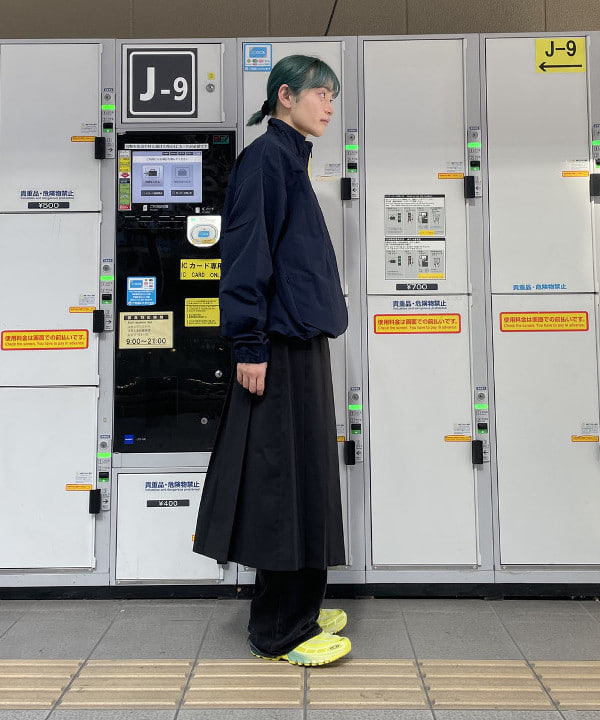 マツミヤさんの「BEAMS WOMEN｜【別注】 FRED PERRY / Shell Jacket」を使ったコーディネート