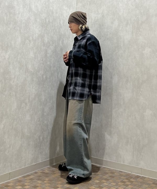 菊田 悠さんの「BEAMS WOMEN｜【別注】Lee / WIDE FADE BAGGY JEANS」を使ったコーディネート