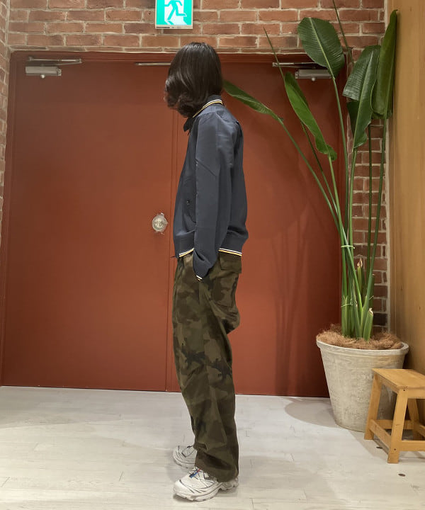 ハルさんの「BEAMS WOMEN｜GRAMICCI / 別注 カモ オーバーパンツ」を使ったコーディネート