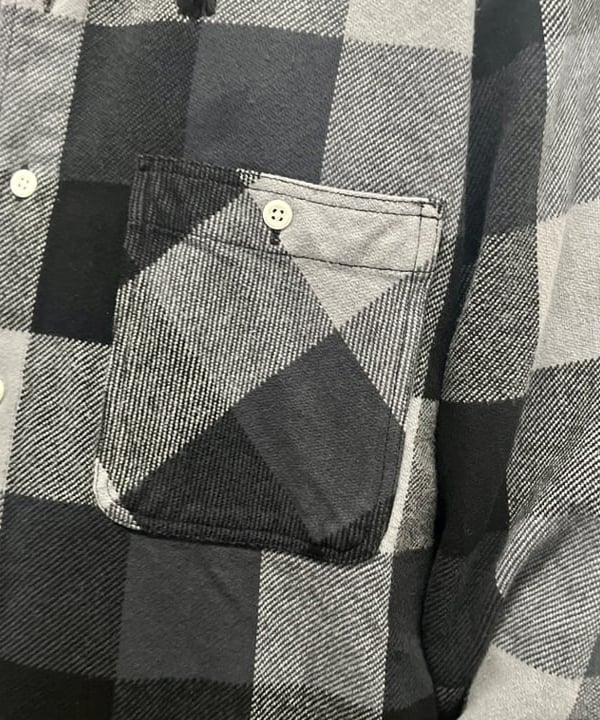 槙山 賢斗さんの「BEAMS WOMEN｜【別注】NULL TOKYO / W KNEE DENIM PANTS」を使ったコーディネート