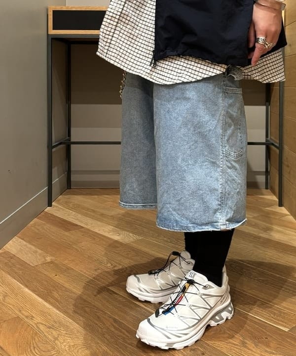 三宅 康平さんの「BEAMS WOMEN｜【別注】 FRED PERRY / Shell Jacket」を使ったコーディネート