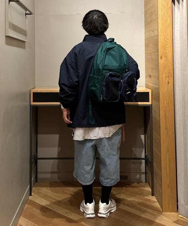 三宅 康平さんの「BEAMS WOMEN｜【別注】 FRED PERRY / Shell Jacket」を使ったコーディネート