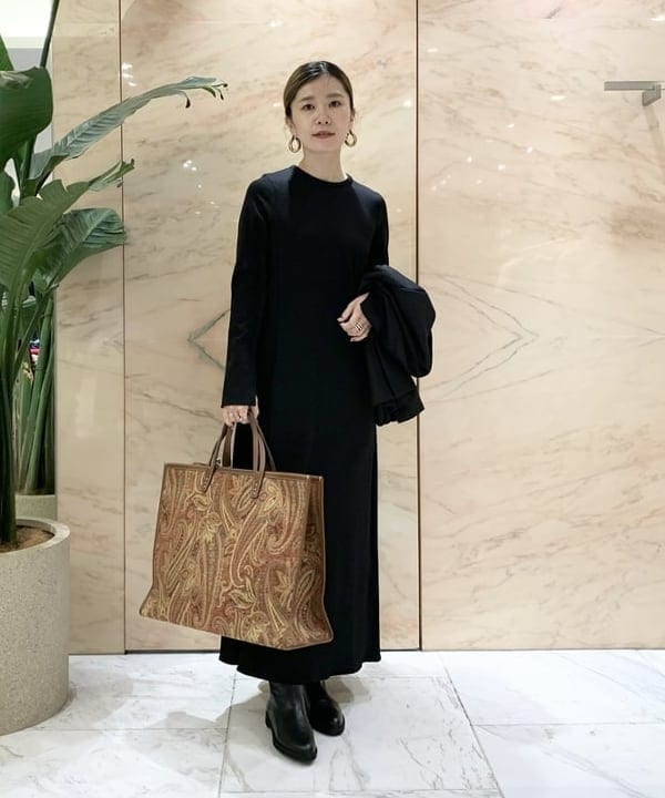 AONO SHIKAMAさんの「BEAMS WOMEN｜LEE × Demi-Luxe BEAMS / スーパーシンプルワンピース .M」を使ったコーディネート