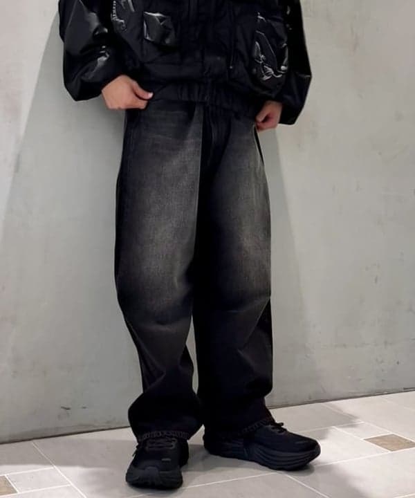 流聖さんの「BEAMS WOMEN｜BEAMS / ワイドフィット デニムパンツ」を使ったコーディネート