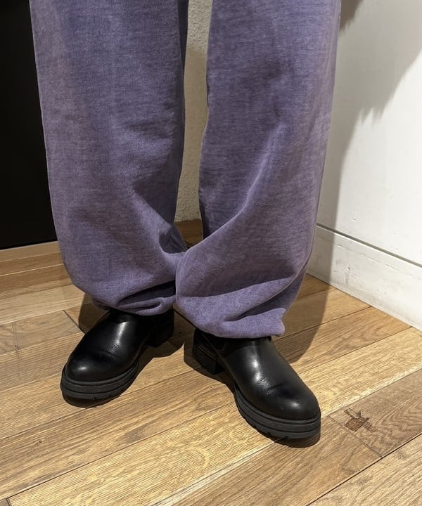 Ito_ririkaさんの「BEAMS WOMEN｜フェード ワイド スウェット パンツ」を使ったコーディネート