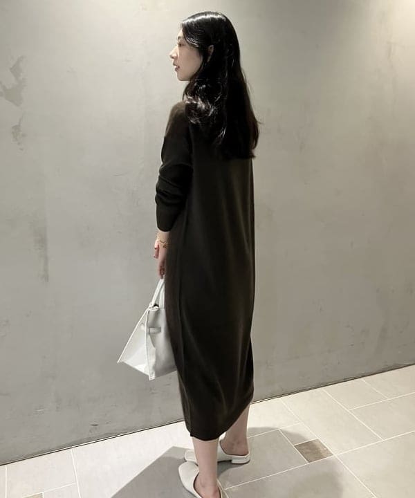坂本 涼花さんの「BEAMS WOMEN｜VIOLAd’ORO / TRERO シュリンク クロア トートバッグ」を使ったコーディネート
