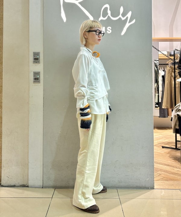 シミズ ネネさんの「BEAMS WOMEN｜RBS / キャミ レイヤード シャツ」を使ったコーディネート
