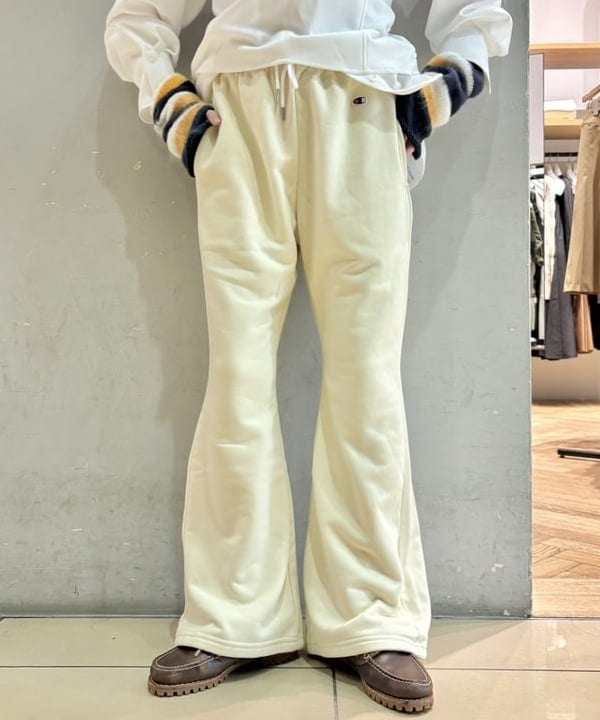 シミズ ネネさんの「BEAMS WOMEN｜RBS / キャミ レイヤード シャツ」を使ったコーディネート