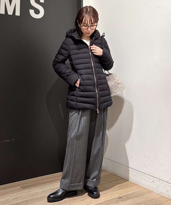 makita mikaさんの「BEAMS WOMEN｜TATRAS / 別注 MILENA セイル ダウンジャケット」を使ったコーディネート