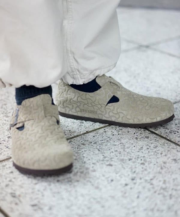 流聖さんの「BEAMS WOMEN｜デニム ボタンダウンシャツ」を使ったコーディネート