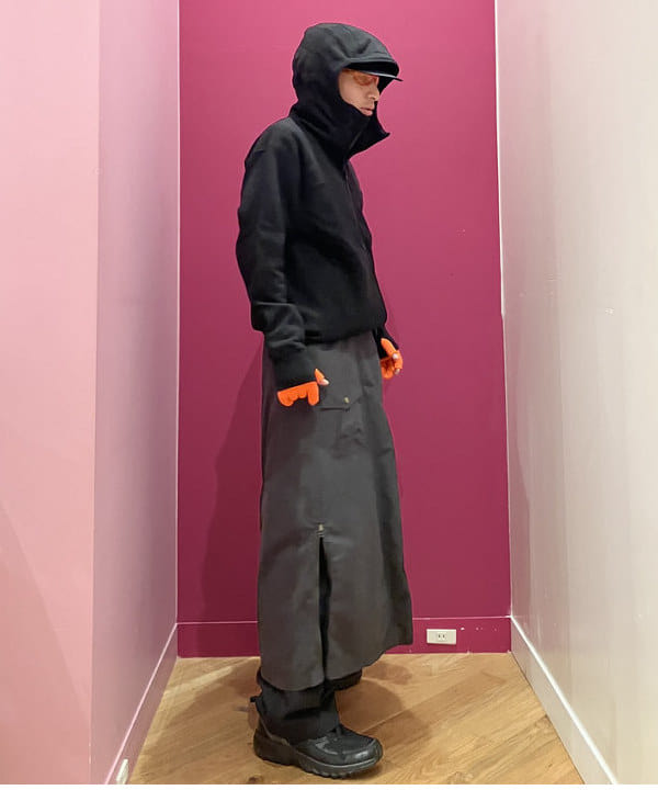 ディクソン 太陽さんの「BEAMS WOMEN｜【別注】INFIELDER DESIGN / ネオン グローブ」を使ったコーディネート