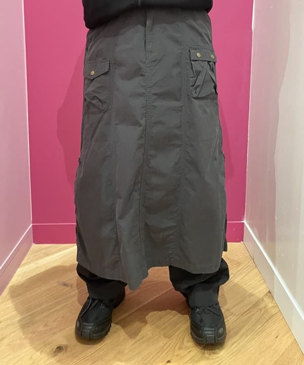ディクソン 太陽さんの「BEAMS WOMEN｜【別注】INFIELDER DESIGN / ネオン グローブ」を使ったコーディネート