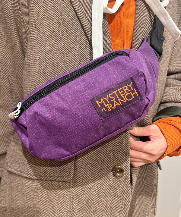 佐藤 亜美さんの「BEAMS WOMEN｜カット コーデュロイ バイカー ショーツ」を使ったコーディネート