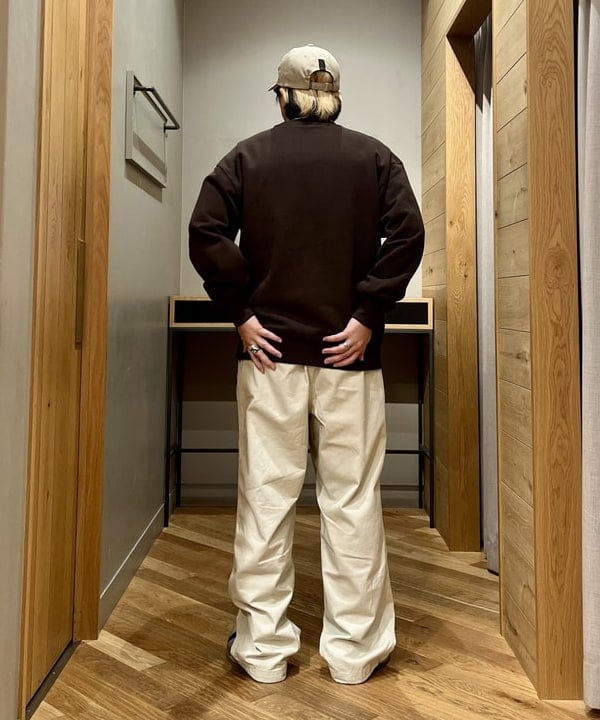 新里 京介さんの「BEAMS WOMEN｜NEW. / HECTOR'S」を使ったコーディネート