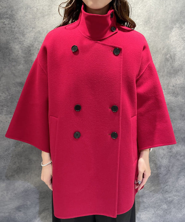 高木 菜央さんの「BEAMS WOMEN｜バックル 2タック ワイドパンツ」を使ったコーディネート