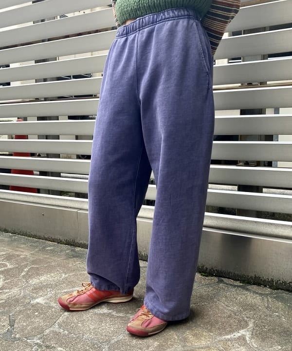 森 凌真さんの「BEAMS WOMEN｜フェード ワイド スウェット パンツ」を使ったコーディネート