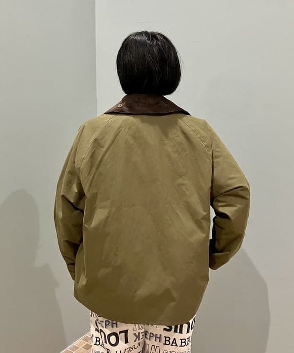 坂本 有佳子さんの「BEAMS WOMEN｜ボーイ ワード イージーパンツ」を使ったコーディネート