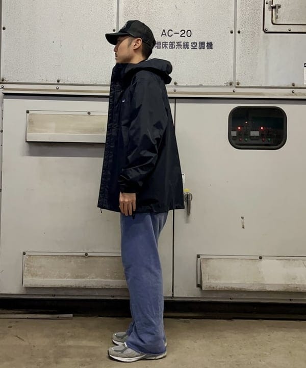 高遠 恒巳さんの「BEAMS WOMEN｜patagonia / Torrentshell 3L Jacket」を使ったコーディネート