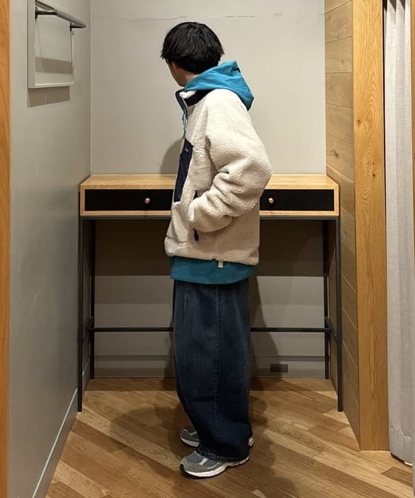 三宅 康平さんの「BEAMS WOMEN｜patagonia / クラシック レトロX ジャケット」を使ったコーディネート