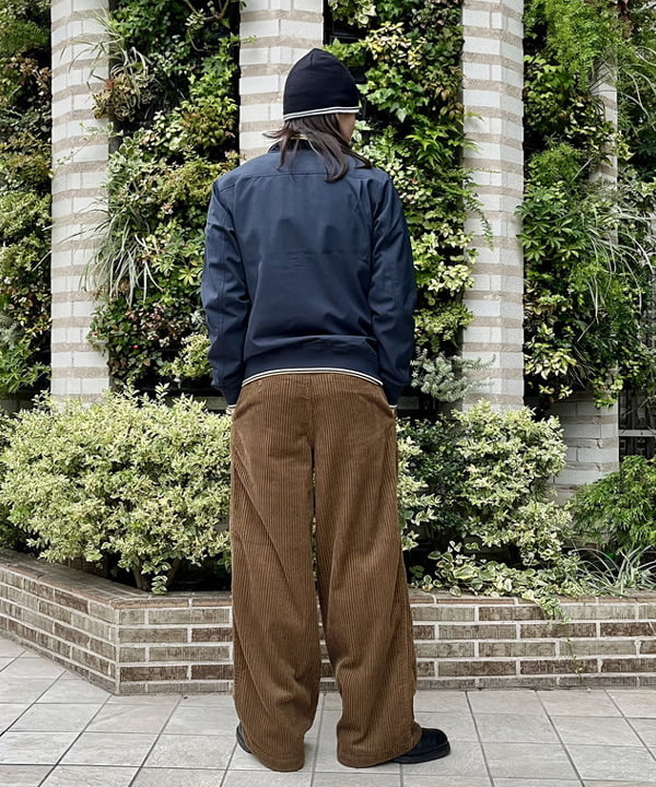 トラ吉さんの「BEAMS WOMEN｜【別注】FRED PERRY / ロゴ ジャカード ビーニー」を使ったコーディネート