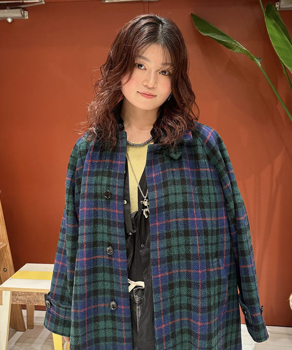 竹村 澄玲さんの「BEAMS WOMEN｜ハリスツイード バルマカーン コート」を使ったコーディネート