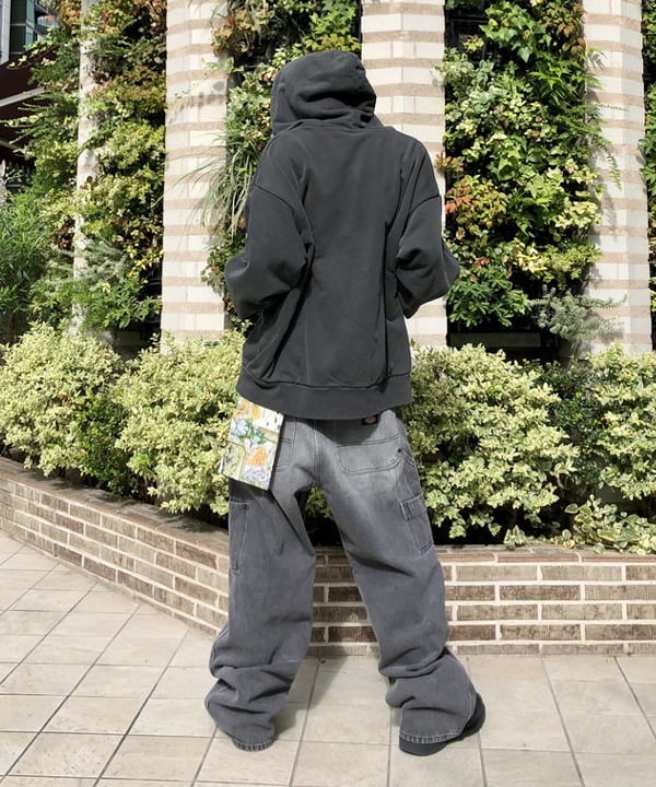 はるひむさんの「BEAMS WOMEN｜【別注】Dickies / Denim Painter Pants」を使ったコーディネート