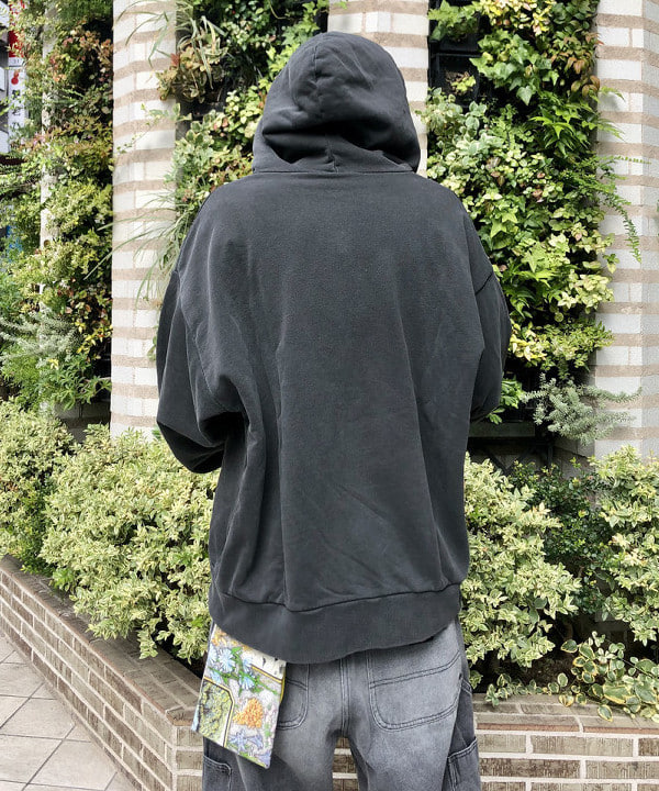 はるひむさんの「BEAMS WOMEN｜【別注】Dickies / Denim Painter Pants」を使ったコーディネート