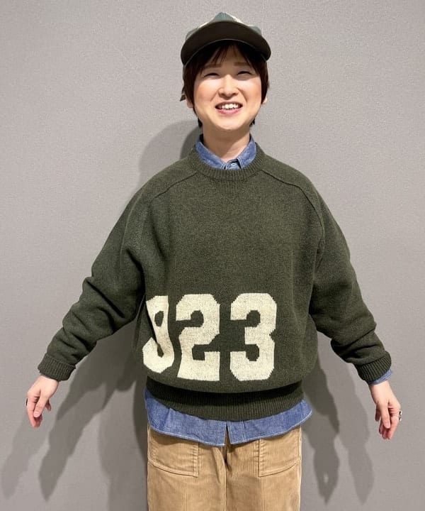 木村 梨香さんの「BEAMS WOMEN｜ビッグ ロゴ クルー ニット」を使ったコーディネート