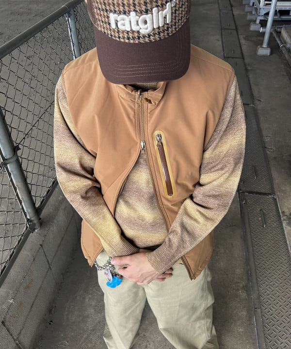 タマイユウトさんの「BEAMS WOMEN｜フェード ボーダー クルーネックニット」を使ったコーディネート