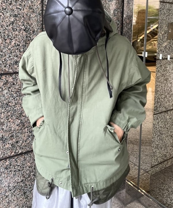 菊田 悠さんの「BEAMS WOMEN｜イヤーフラップ キャスケット」を使ったコーディネート