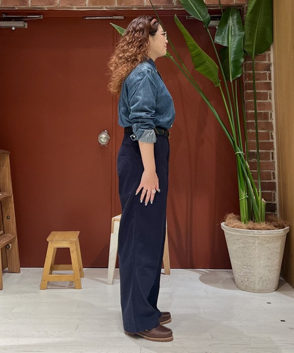 エノモト アミさんの「BEAMS WOMEN｜BEAMS PLUS / Leather Tab Ribbon Belt」を使ったコーディネート