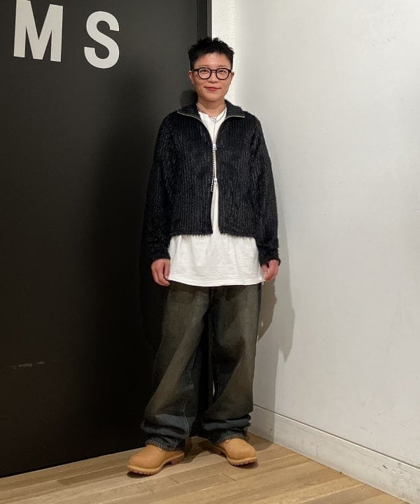 土田 達也さんの「BEAMS WOMEN｜シャギー ハイネック ジップ カーディガン」を使ったコーディネート